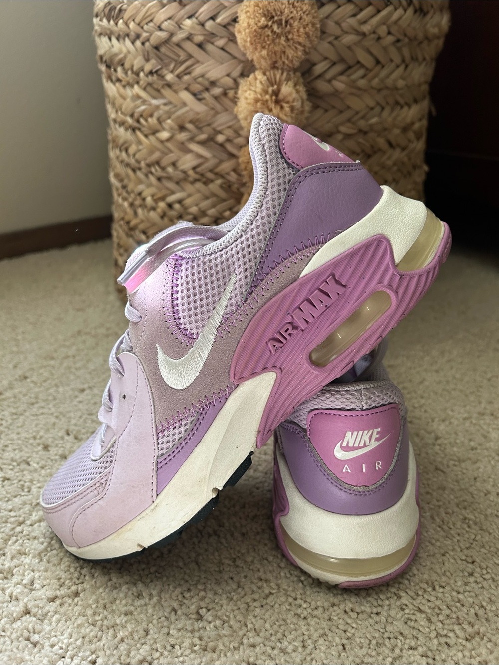 Nike Air Max Excee Size 7.5